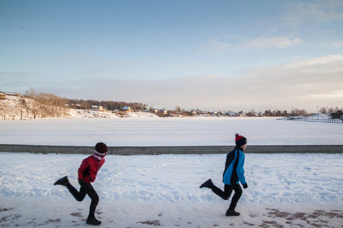 The Nevyansk pond embankment. Photo: Alexey Piskunov, exclusively for Novaya Gazeta Europe