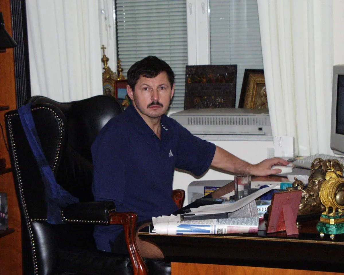 Барсуков в своем рабочем кабинете. Фото: <a data-sk="tooltip_parent" data-stringify-link="http://47news.ru" href="http://47news.ru/" rel="noopener noreferrer" target="_blank">47news.ru</a>
