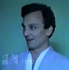 Сергей Мадуев на опознании, 26 апреля 1990 года. Фото: Wikimedia Commons