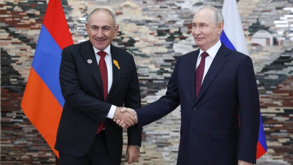 Путин встретился с Пашиняном впервые после начала кризиса между Россией и Арменией
