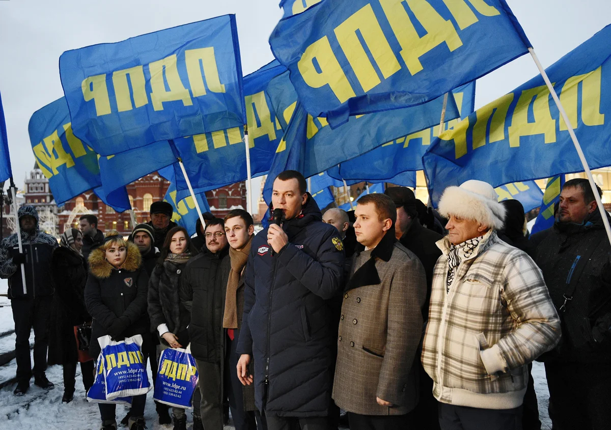 Дегтярев на митинге ЛДПР на Манежной площади, Москва, 8 декабря 2016 года. Фото: Глеб Щелкунов / Коммерсантъ / Sipa USA / Vida Press