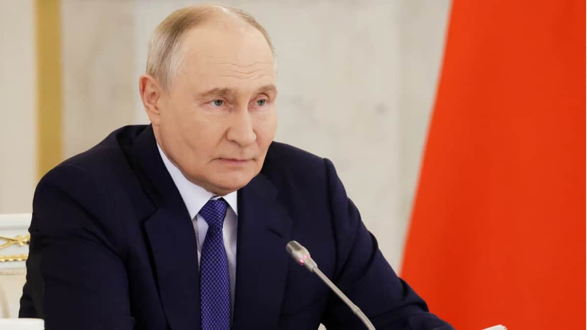 Putin planned to meet with CIA director but decided against it, independent Russian outlet reports 